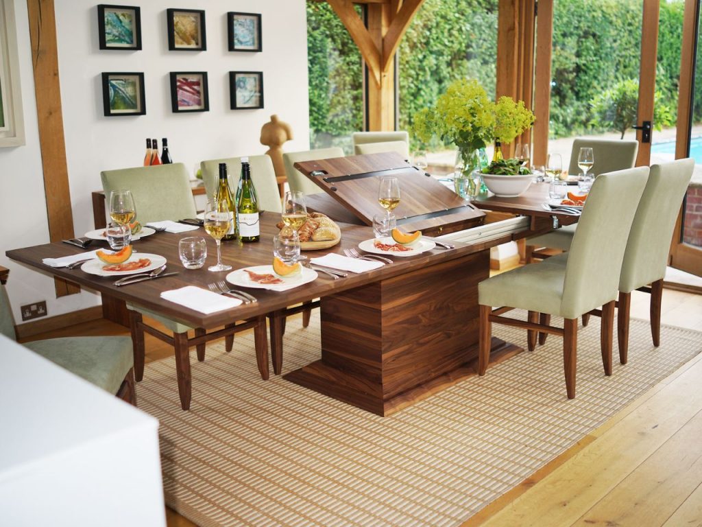 accessible dining room