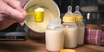 Is Your Baby Sensitive to Cow’s Milk? Get Organic Baby Formula!