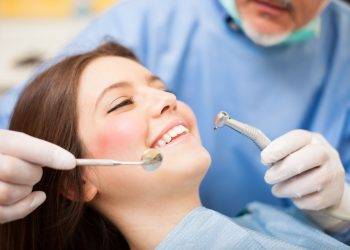 5 Common Signs You Need to See a Dentist in Tacoma